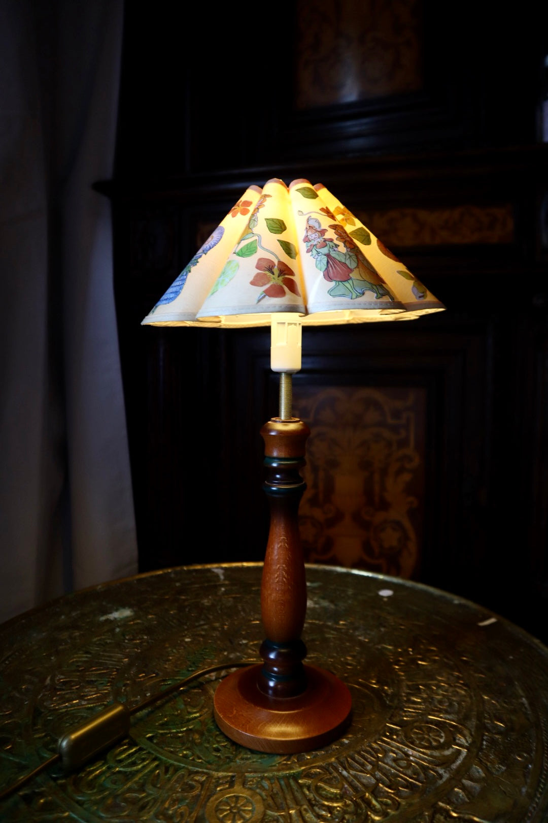 Liten i trädgården ~ lampskärm