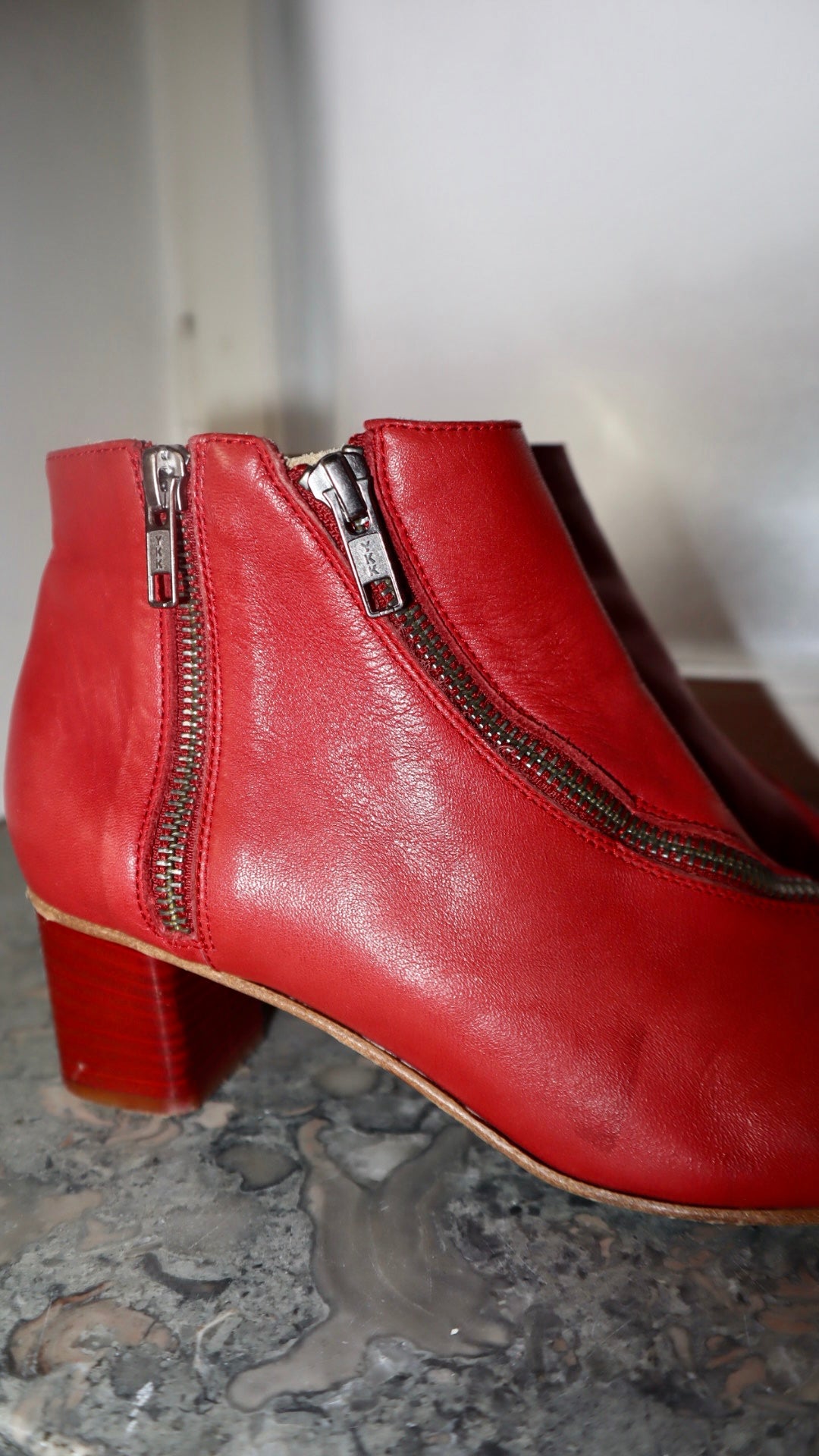 ACNE ~ skor storlek 38