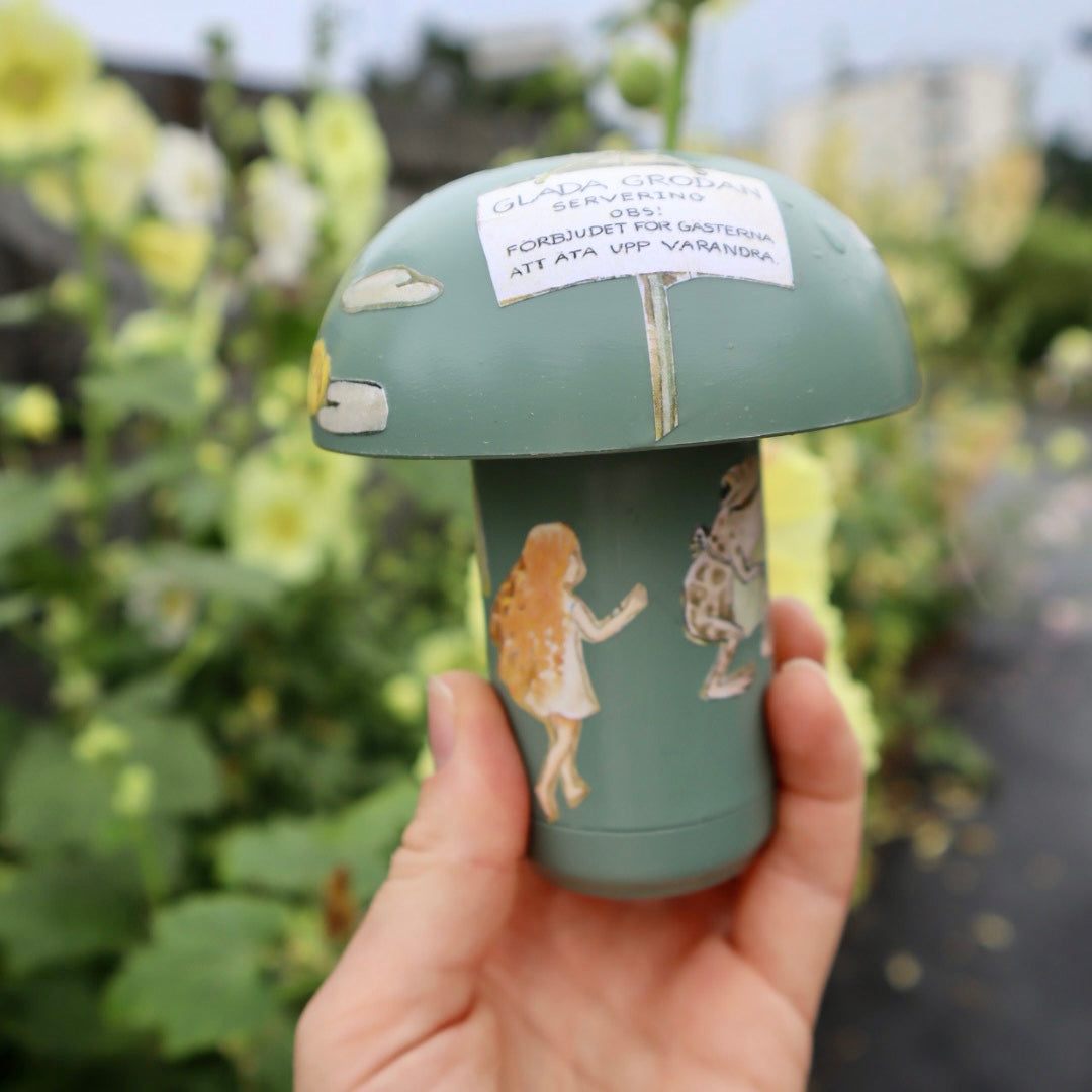 GLADA GRODAN ~ lampa