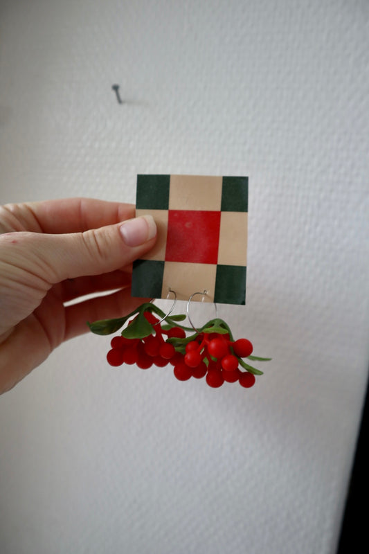 SANTAS LITTLE HELPER ~ örhängen