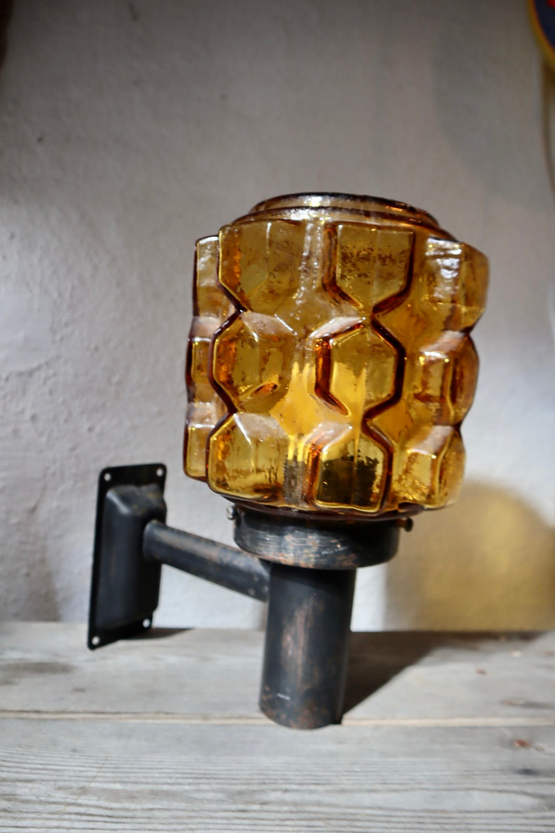 Vägglampa / utomhuslampa