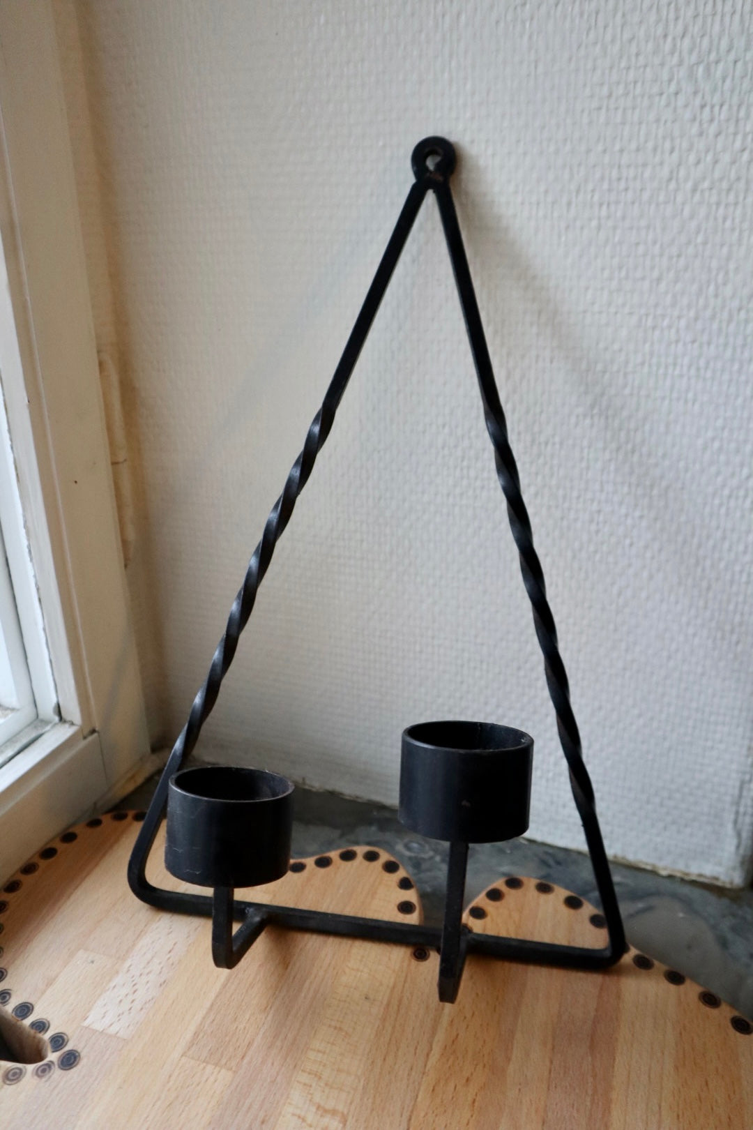 Väggljusstake ~ smide