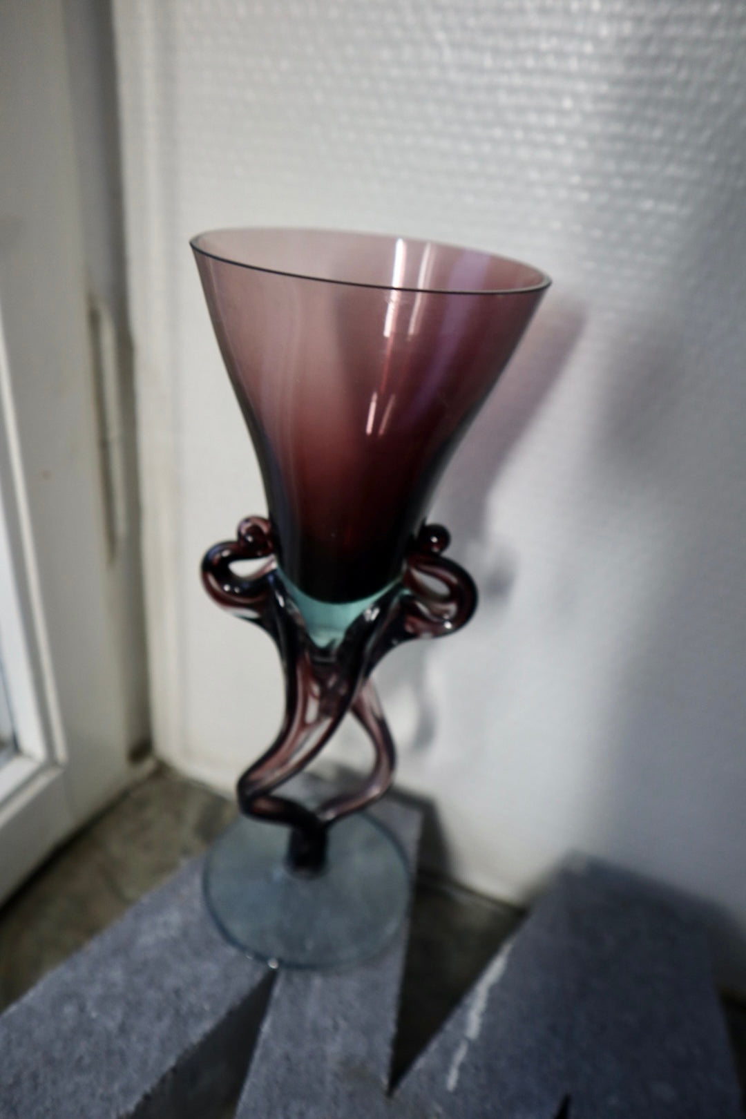 JOZEFINA KROSNO, konstglas, vinglas