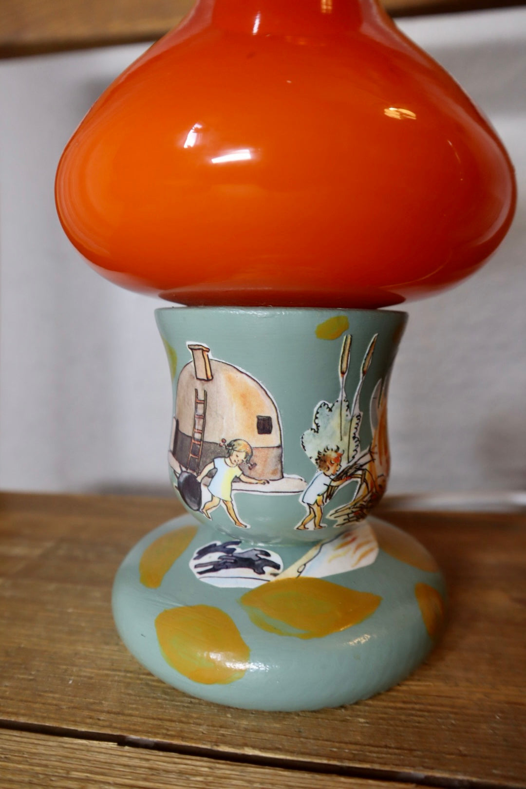HATTSTUGAN ~ lampa