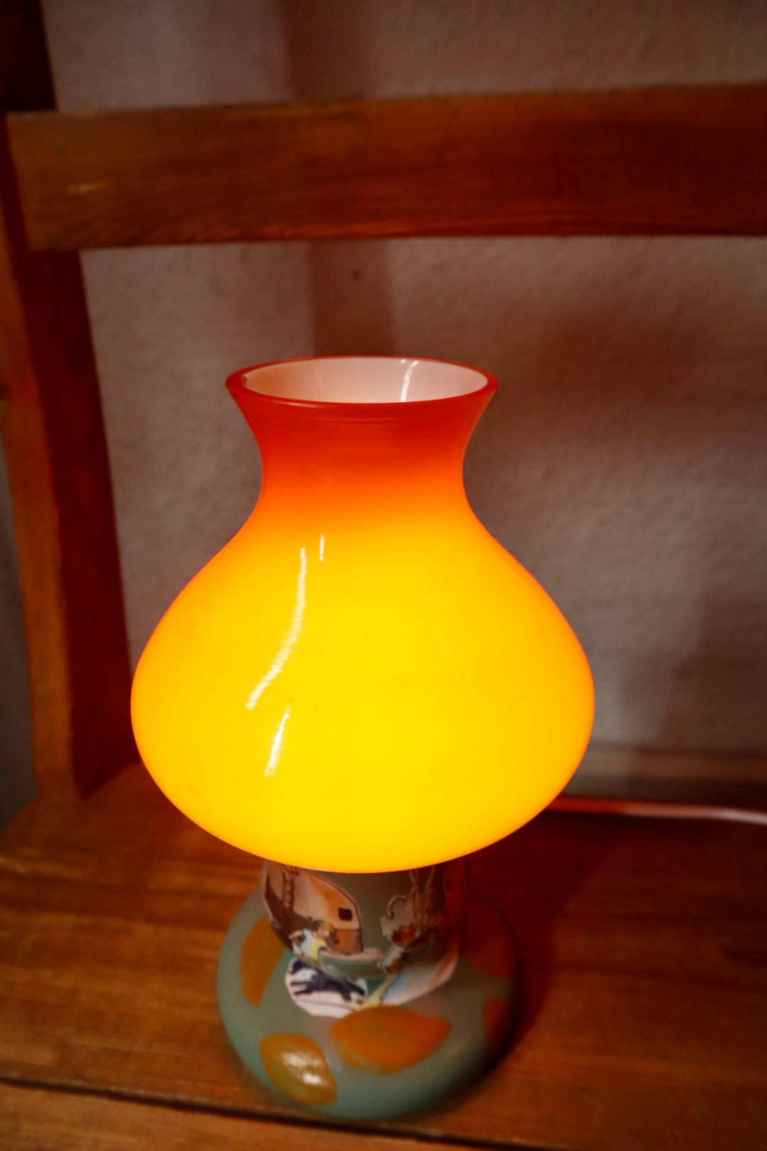 HATTSTUGAN ~ lampa