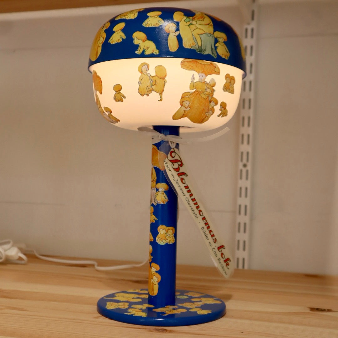 Blommornas bok ~ lampa (9)