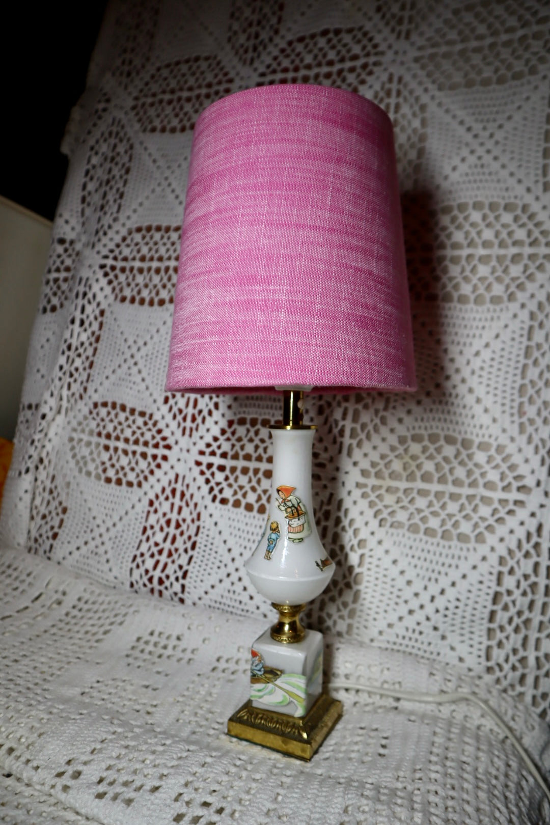 Hattstugan lampa