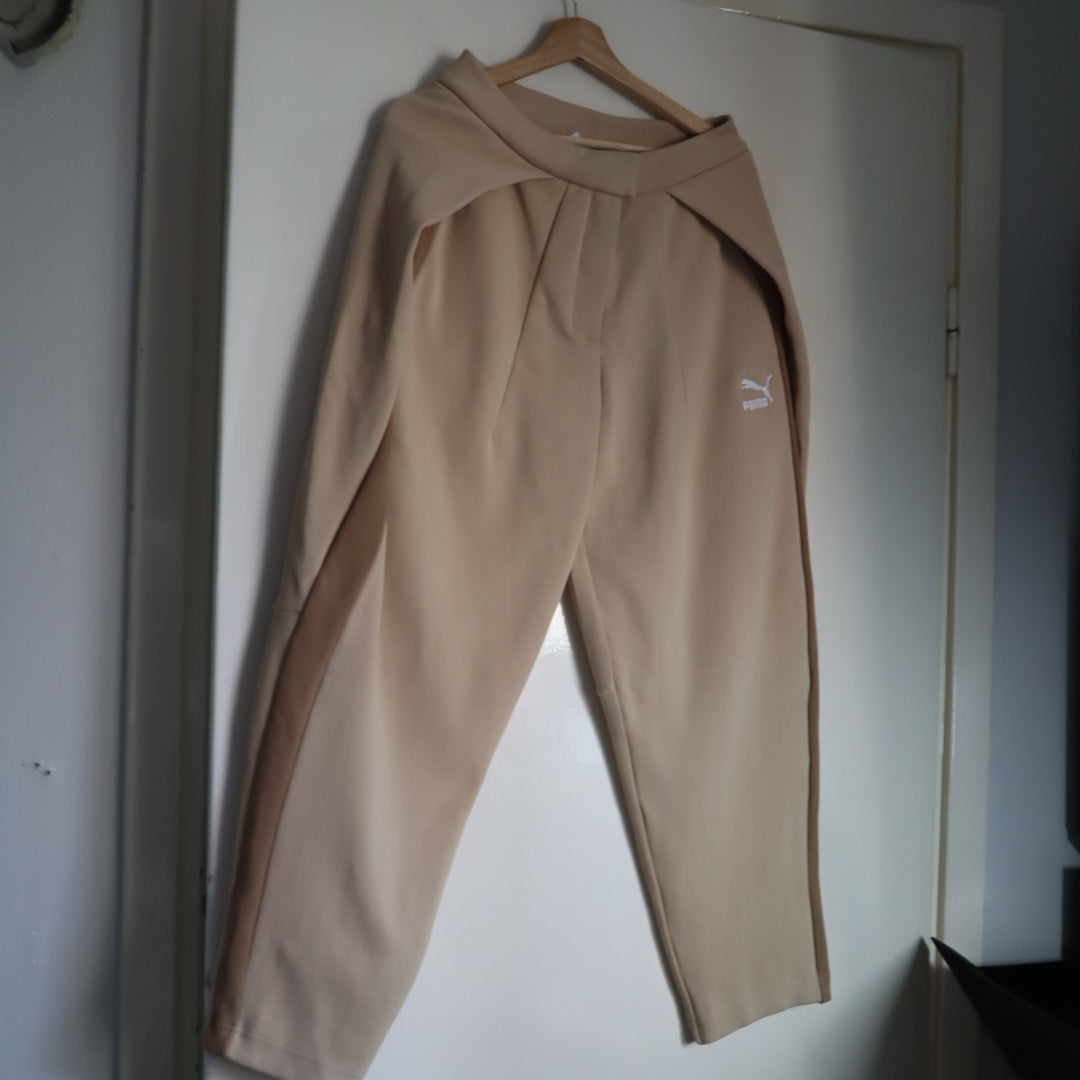 Puma LUXE SPORT T7 Slouchy Pants ~ storlek 28