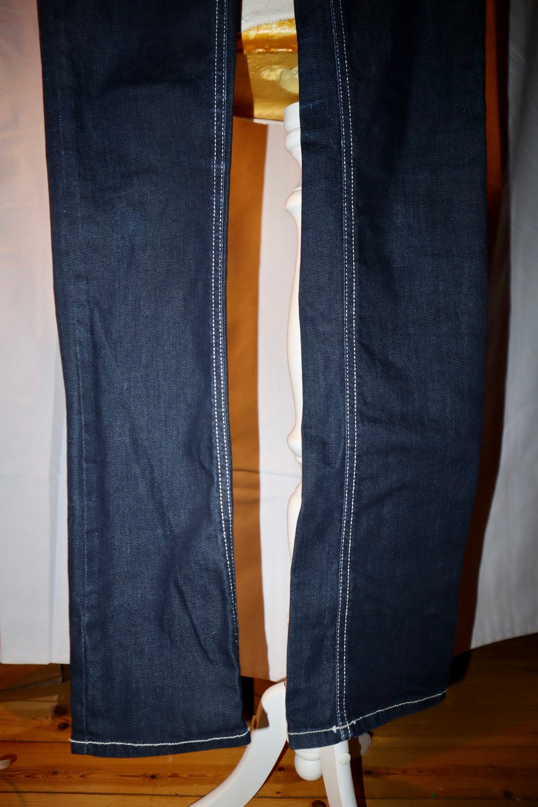 DIESEL JEANS, W 26, L 34