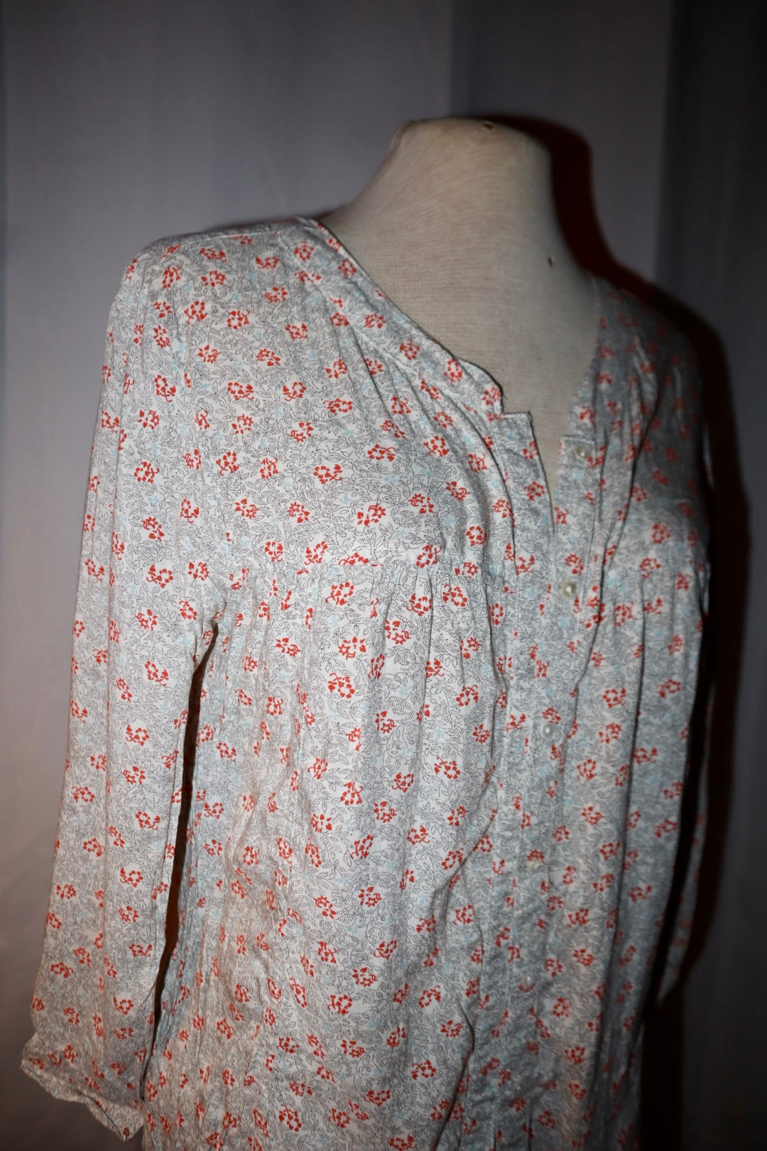 BLUS ~ storlek S