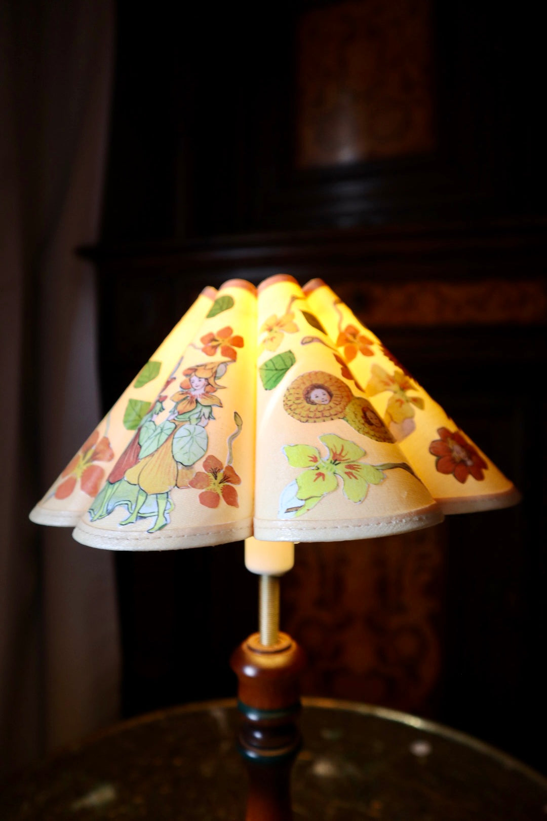 Liten i trädgården ~ lampskärm