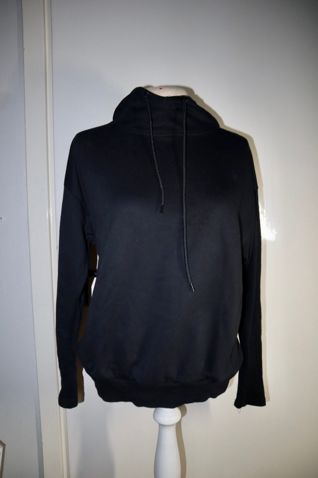 Hoodie ~ storlek xs