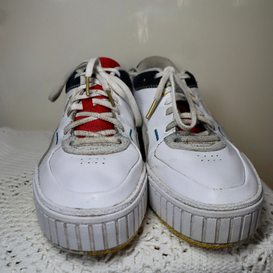 Puma Cali ~ skor storlek 40,5