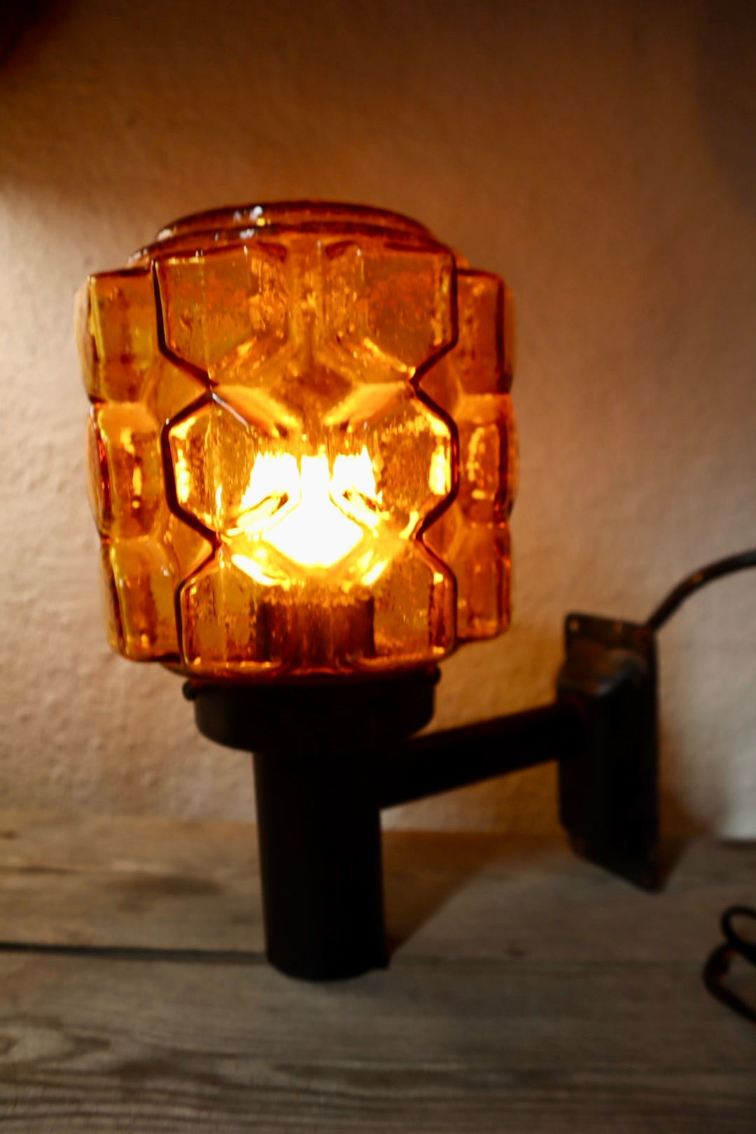 Vägglampa / utomhuslampa
