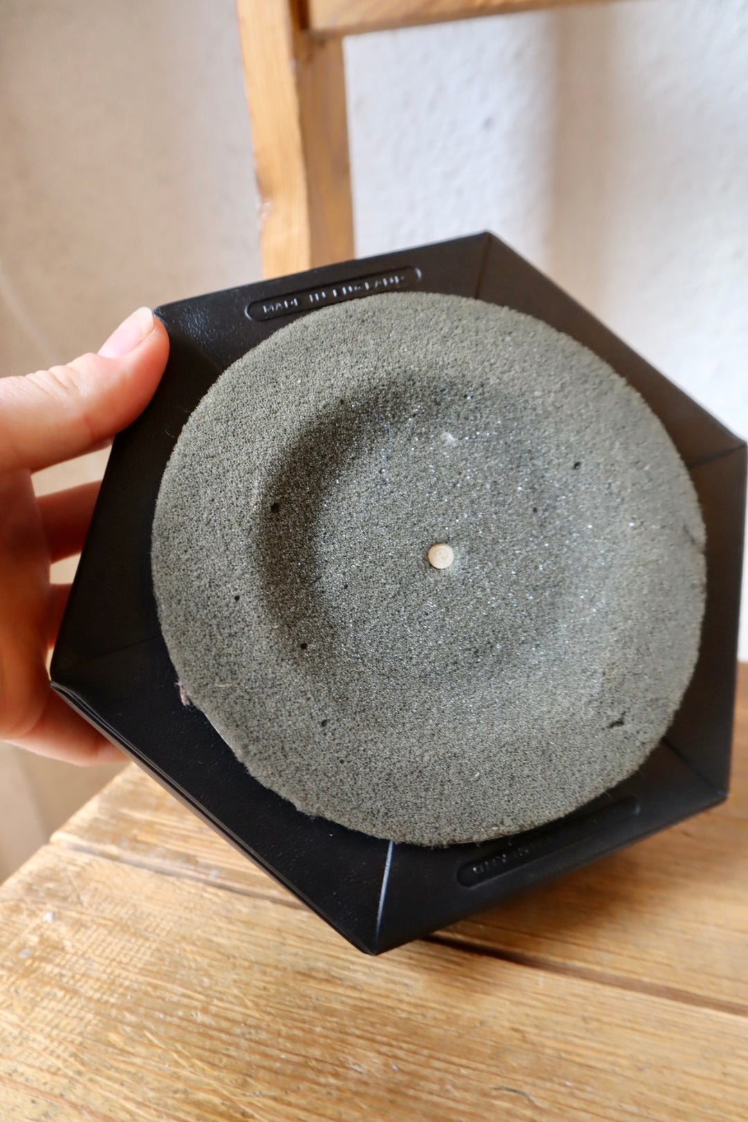 ’Lazy Susan’ ~ revolving tidy