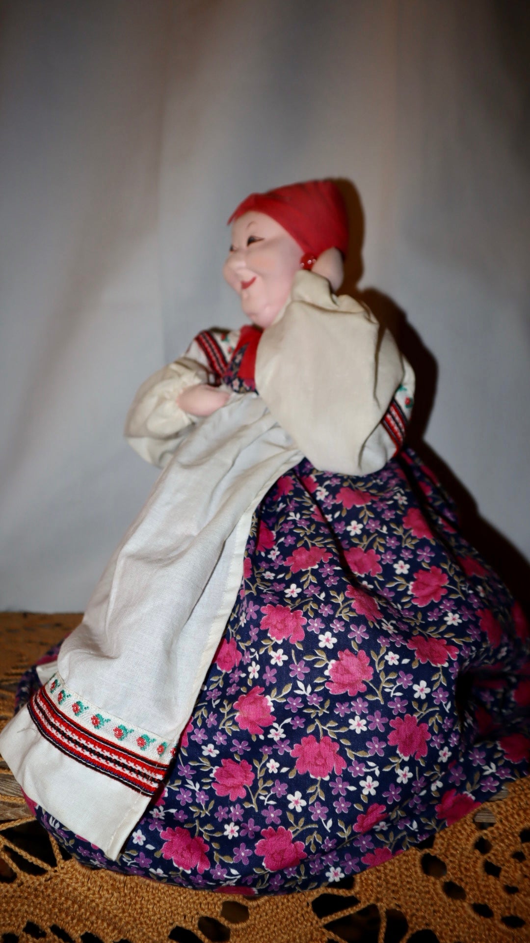 TEHUVA, RYSK FOLKDRÄKT, VINTAGE, HANTVERK