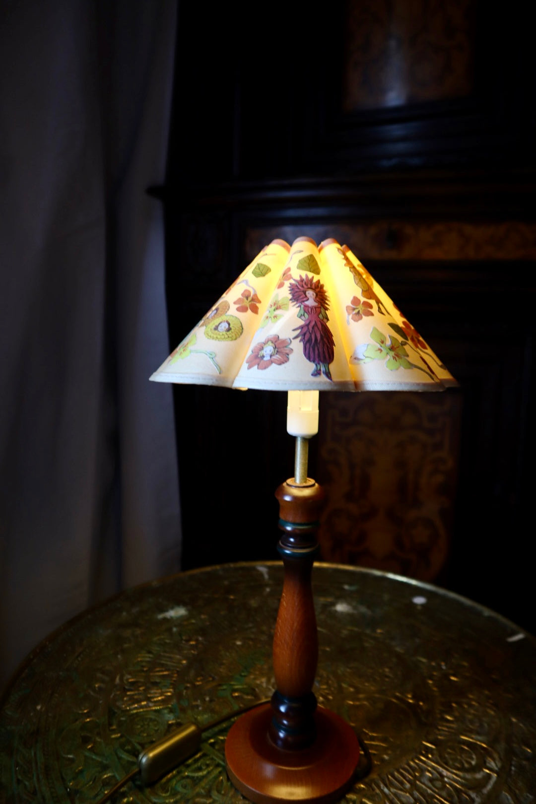 Liten i trädgården ~ lampskärm