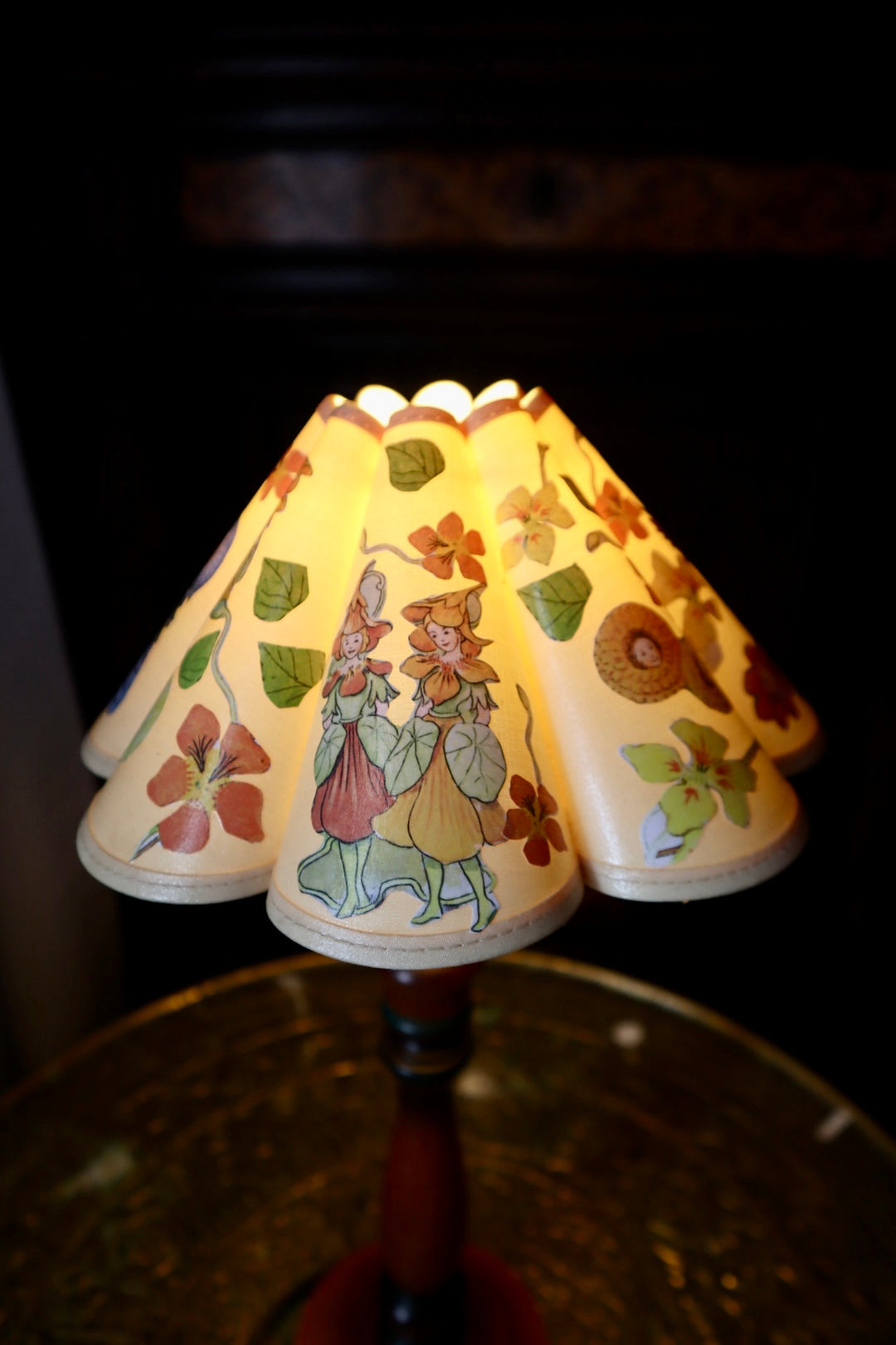 Liten i trädgården ~ lampskärm