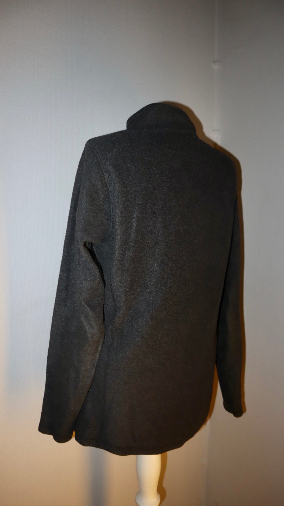 FLEECE STORLEK 44